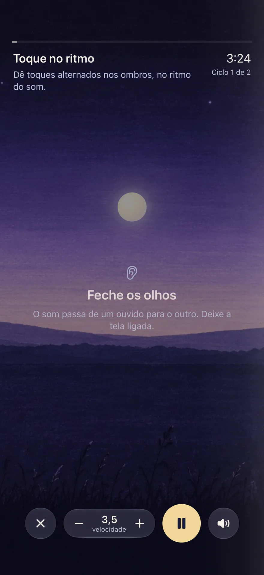 A sessão Abraço da borboleta: dê toques alternados nos ombros, no ritmo do som